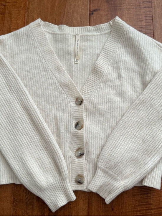 Babaton Sweaters - Babaton Cream Ribbed V-Neck Button Cardigan